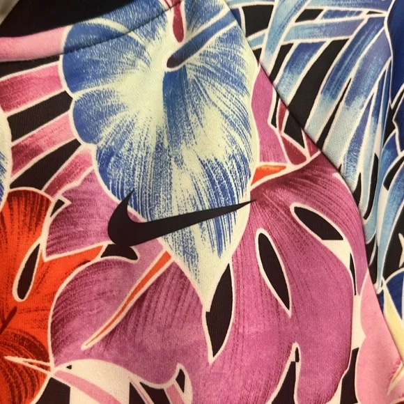 Nike tropical 🌴 workout jacket size medium - Picture 5 of 6